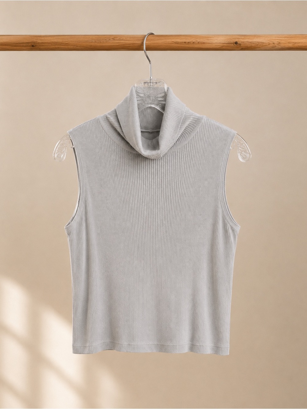 Sleeveless Ribbed Turtleneck Tank - Light Gray